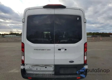 2023 Ford Transit T-250 z USA, uszkodzony, nr VIN 1FTBR1C85PKB11812